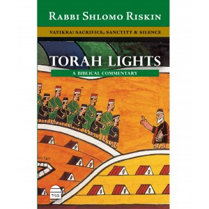 Torah Lights - Vayikra: Sacrifice, Sanctity and Silence – Rabbi Shlomo Riskin Libros y Media
