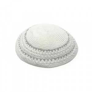 17 cm white knitted kippah with embroidery Bar Mitzvah

