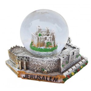 Snowy Jerusalem Snow Globe