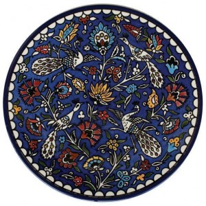 Armenian Ceramic Plate with White Peacock and Floral Motif Cerámica Armenia