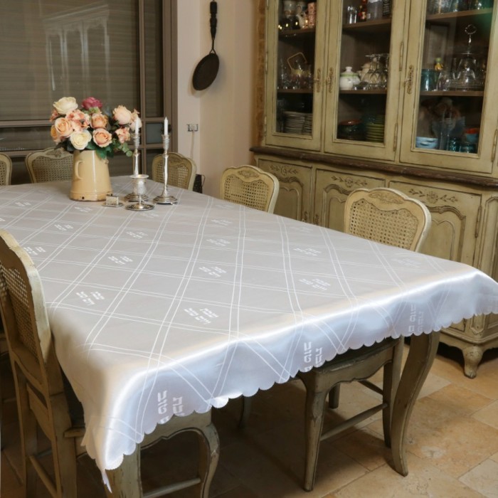 Tablecloth in White with Hebrew Text Large